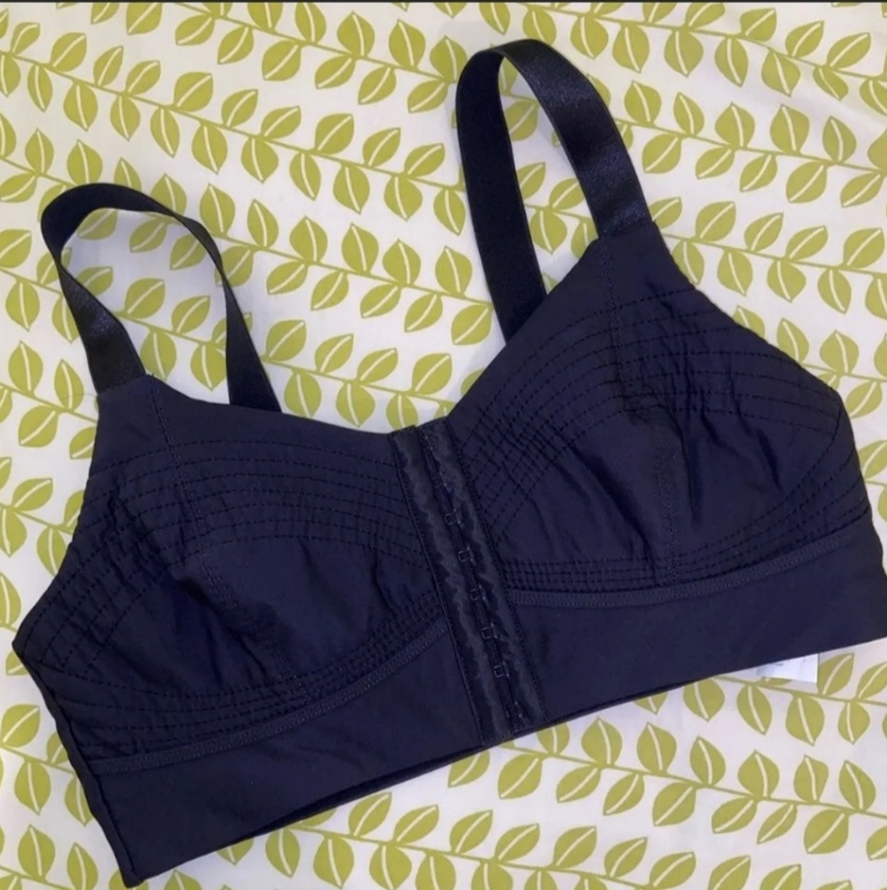 Fabletics Ines Bra - Picture 3 of 4